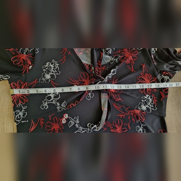 Fashion Bug Vintage 90's Women's XL Black Floral Chest Knot Blouse - Picture 4 of 6